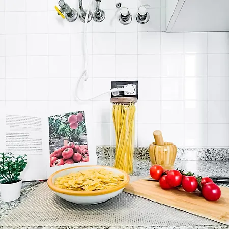 Gondolier's - Sweet Life Venezia