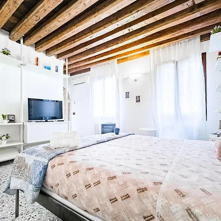 Gondolier's - Sweet Life